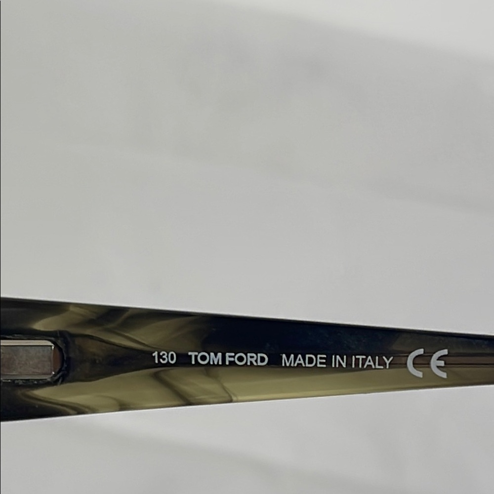 Tom Ford Women's Black/Brown and Green Tortoise Eyeglasses - Picture 7 of 8